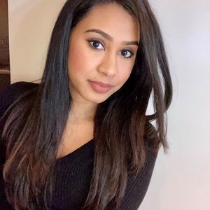 Meet your Posher, Nadia